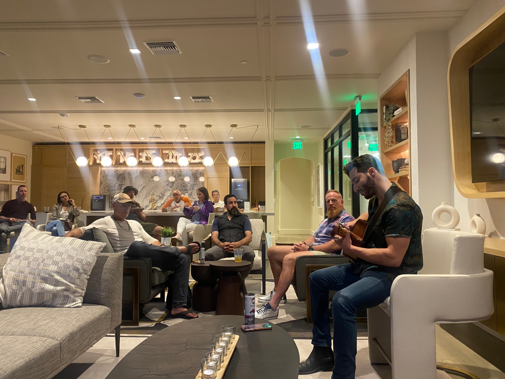 Live acoustic music at a 316 lounge gathering